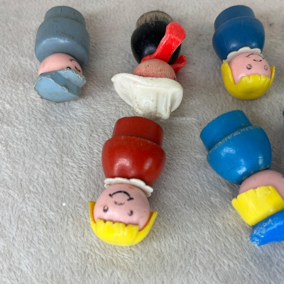 Vintage Fisher Price Little People Figure Lot of 9 Wooden 1960/70s fire fighter - Picture 15 of 16